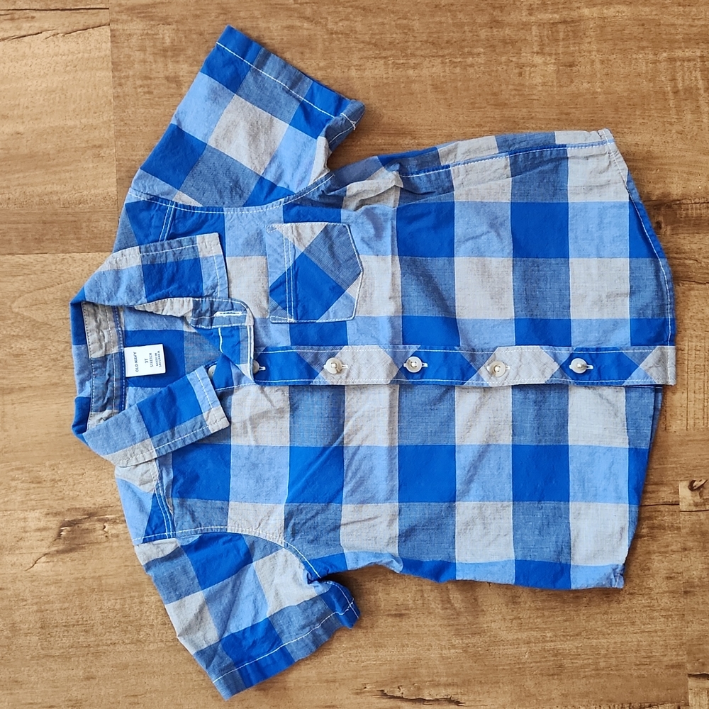 Old Navy blue checkered button shirt
